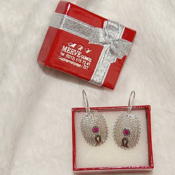 NIB Merve Silver, Genuine Sterling 925 Silver Earrings - Picture 1 of 13